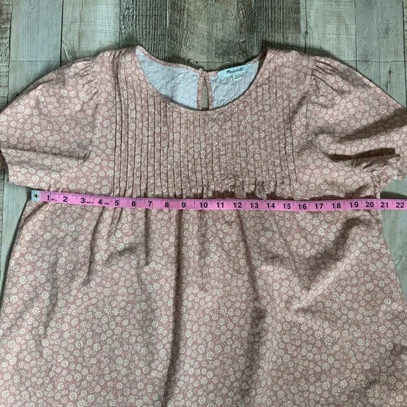 Madewell Parisian Ditsy Short Sleeve Pintuck Pull On Blouse Dusty Pink SZ M - Picture 9 of 10